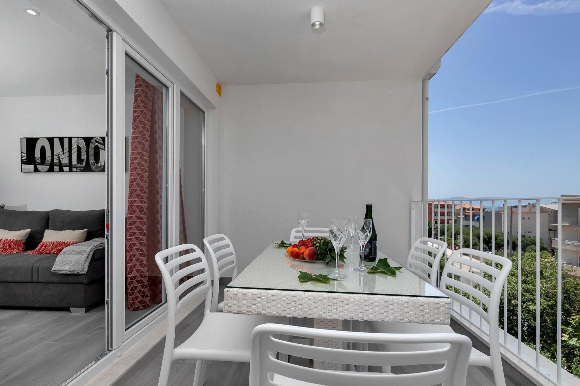 Apartments Strada Tučepi Kamer foto